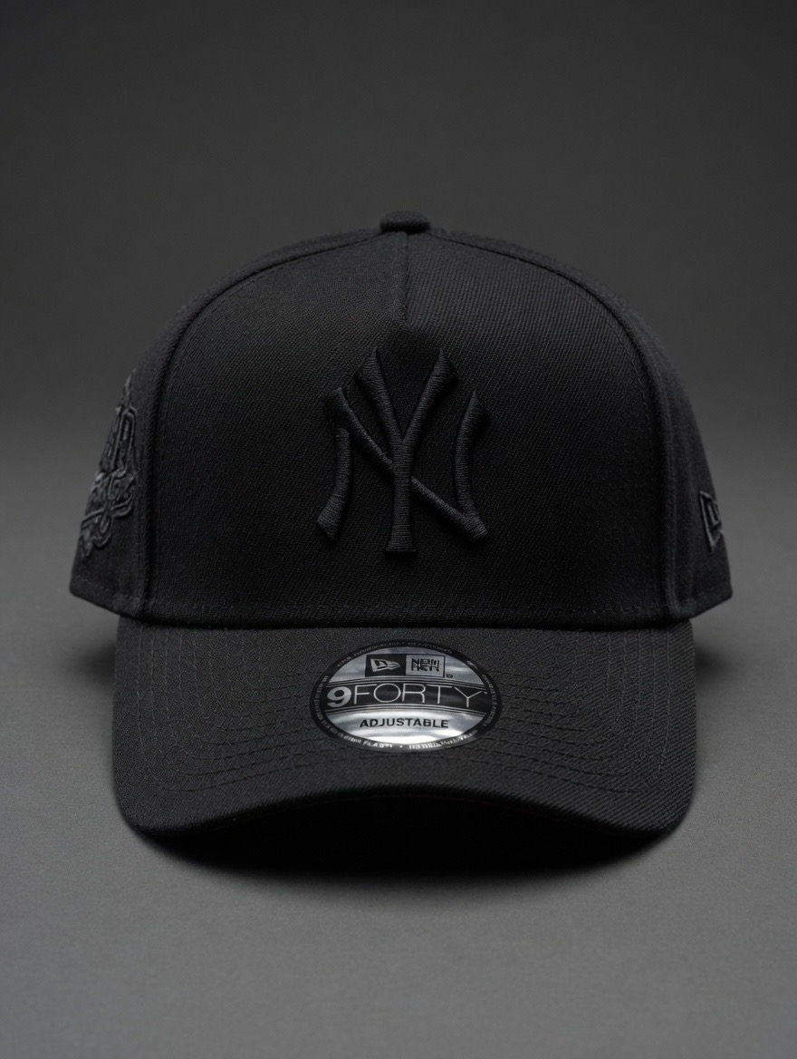 New York Yankees — Black on Black
